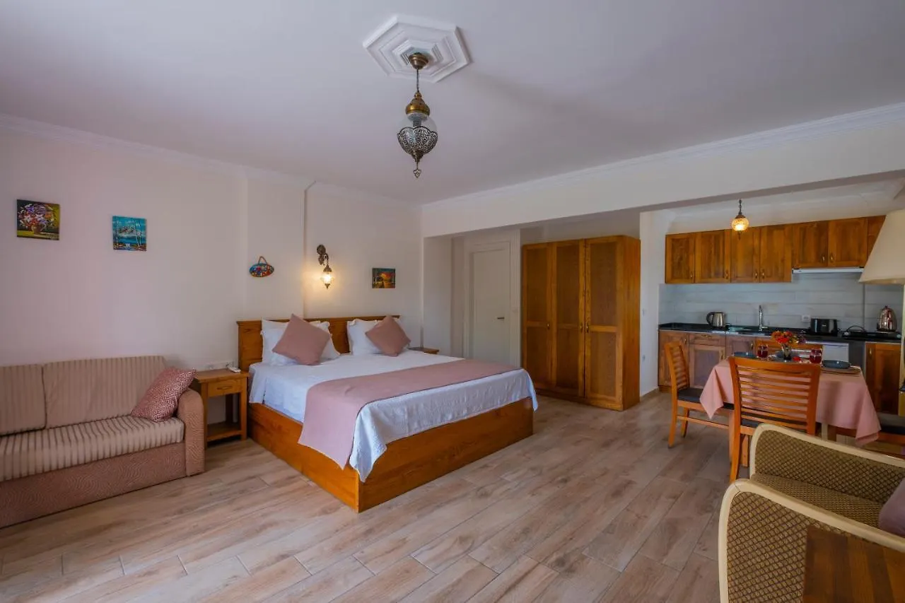 Infinity Lily Apartments Fethiye 2*,